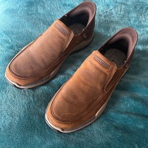 Mens slip on leather Sketchers